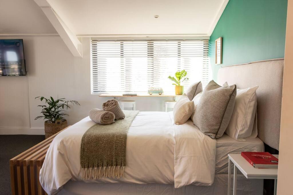 Hermanus Waterfront, Sea View Apartment With Balcony Eksteriør bilde