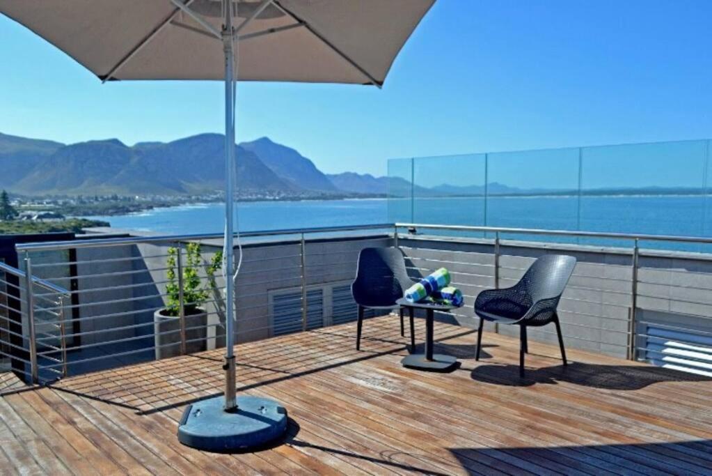 Hermanus Waterfront, Sea View Apartment With Balcony Eksteriør bilde